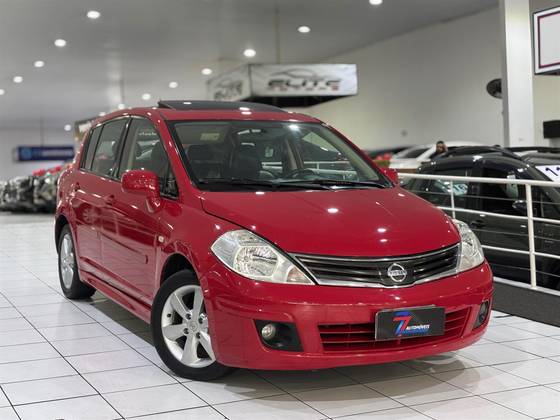 NISSAN TIIDA 1.8 SL 16V FLEX 4P AUTOMÁTICO